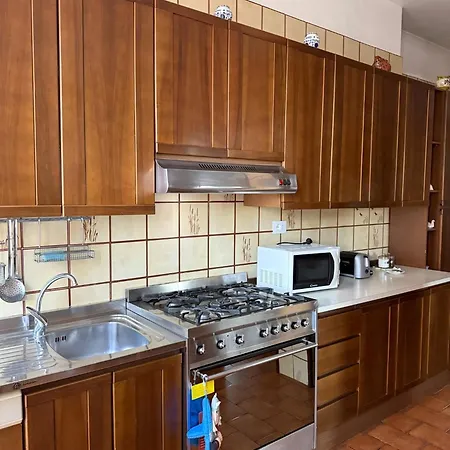 99 Tourist House Lame 112 Apartment